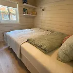 Unik Med 12 Soveplsser Pa Senja - Egen Hofsoy