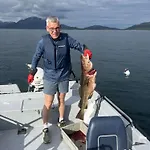 Unik Med 12 Soveplsser Pa Senja - Egen