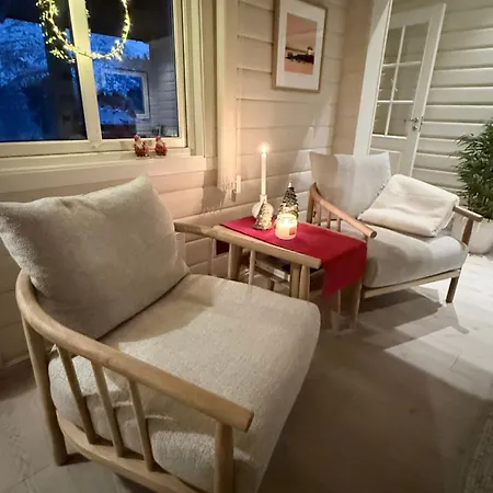 Unik Med 12 Soveplsser Pa Senja - Egen