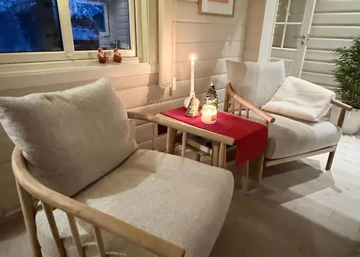 Unik Med 12 Soveplsser På Senja - Egen